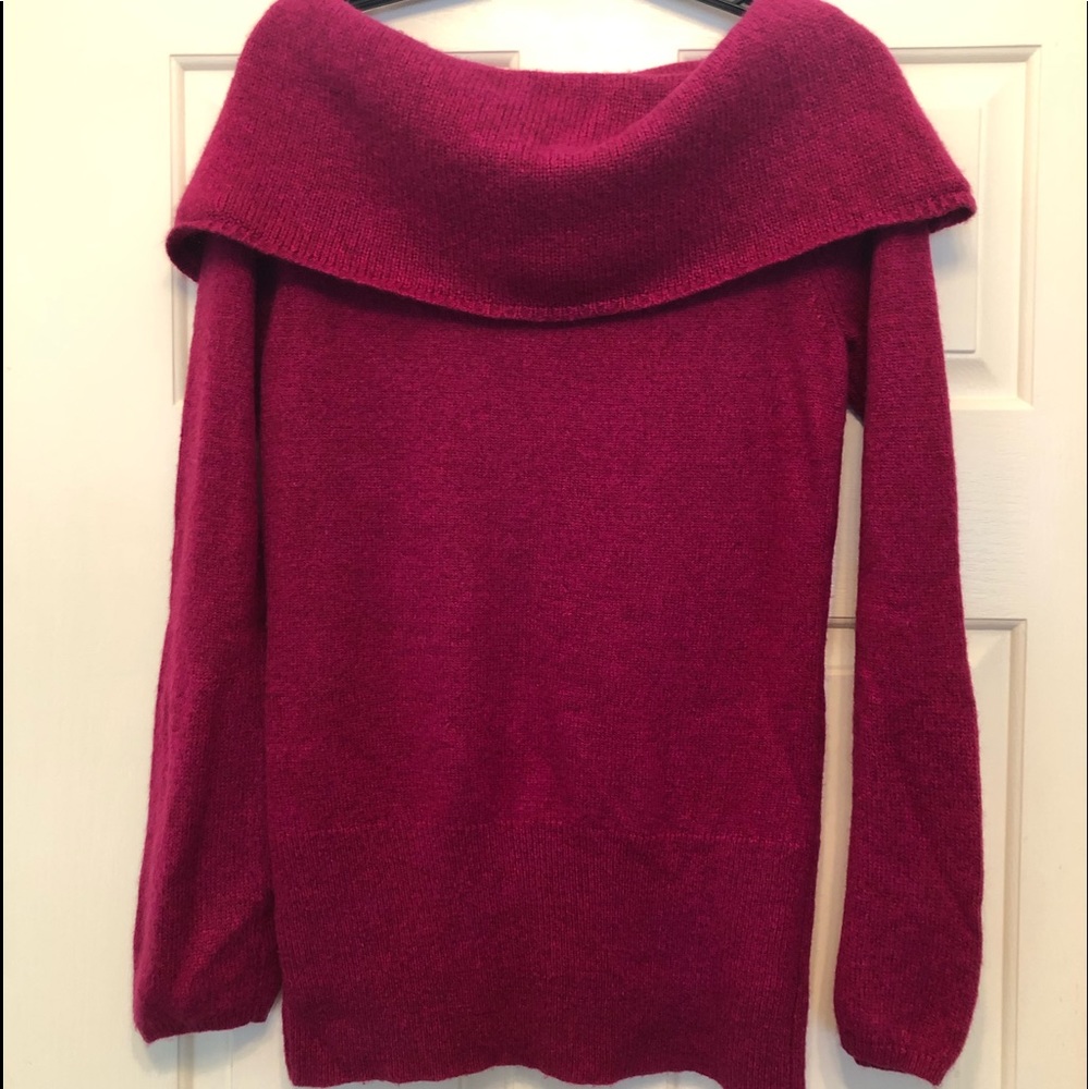 White House Black Market Off the Shoulder Sweater S